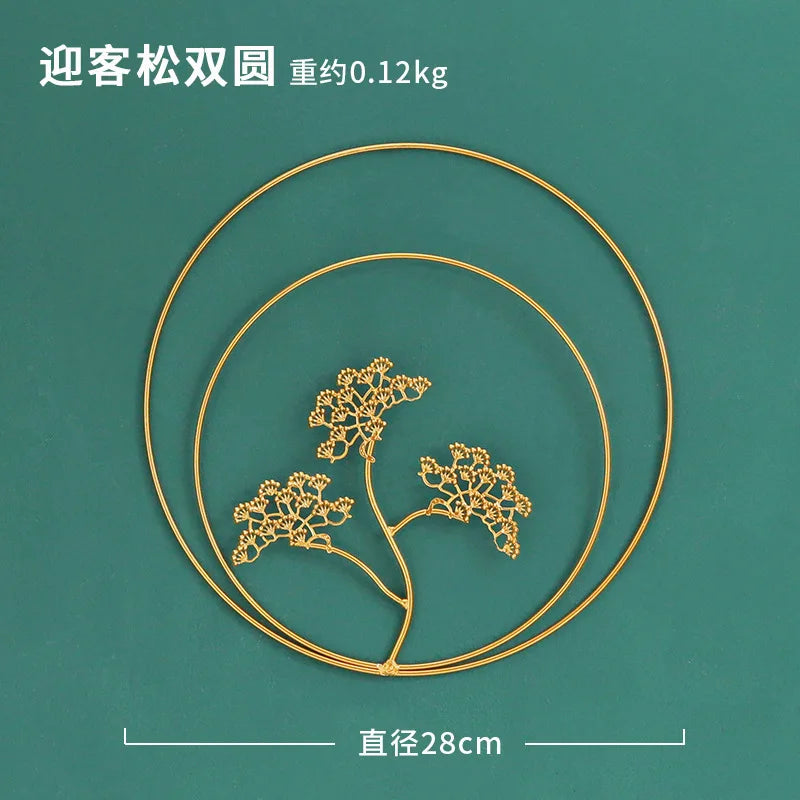 Elegant Gold Metal Wall Art – Nature-Inspired Modern Decor