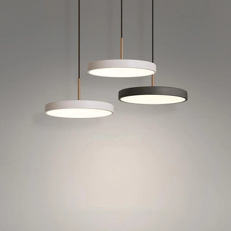 Contemporary Pendant Light – Sleek and Stylish